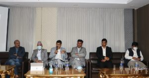 बैंक वित्तीय संस्थालाई कर्णालीमा लगानी र सेवाको पहुँच बढाउन अर्थमन्त्रीको आग्रह बैंक वित्तीय संस्थालाई कर्णालीमा लगानी र सेवाको पहुँच बढाउन अर्थमन्त्रीको आग्रह