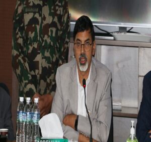 अर्थमन्त्री शर्माले दिए सार्वजनीक रुपमा उठेका प्रश्नको जवाफ अर्थमन्त्री शर्माले दिए सार्वजनीक रुपमा उठेका प्रश्नको जवाफ
