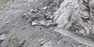 एक हप्तादेखि सदरमुकाममा यातायात सेवा ठप्प