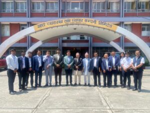 खाद्यको संरचनागत सुधार गर्न मन्त्री भण्डारीको निर्देशन खाद्यको संरचनागत सुधार गर्न मन्त्री भण्डारीको निर्देशन