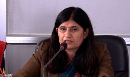 निजामती कर्मचारीहरु देश विकास र समृद्धिको मेरुदण्ड हुन् : मन्त्री न्यौपाने