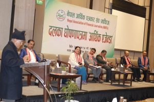 सुशासन, उत्पादनमुखी र युद्ध अर्थतन्त्रबाट मुक्त हुने घोषणा पत्र ल्याउँछौ : देव गुरुङ
