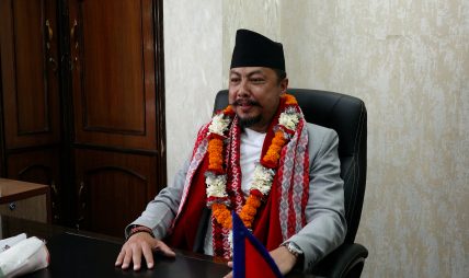 ऊर्जामन्त्री विराजभक्त श्रेष्ठले गरे पदबहाली