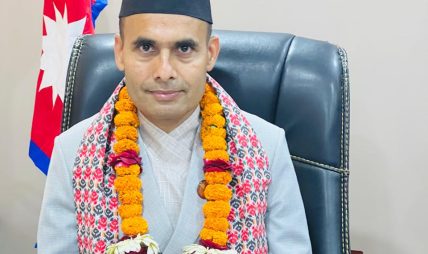 सञ्चार मन्त्री विक्रम तिमिल्सिनाले गरे पदबहाली