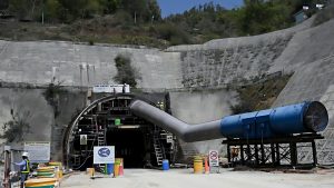 नागढुंगा सुरुङमार्ग सञ्चालनको जिम्मा ‘युसिन-एआरटी’ जेभीलाई, एक अर्ब १० करोडमा ठेक्का