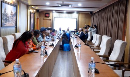 उपत्यकामा वैशाख १५ देखि नियमित पठनपाठन सुरु गर्न मेयर्स फोरमको आग्रह