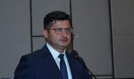 जलविद्युतमा लगानी गर्न नीतिगत झन्झट हटाउँछौंः राष्ट्र बैंक प्रवक्ता पौडेल जलविद्युतमा लगानी गर्न नीतिगत झन्झट हटाउँछौंः राष्ट्र बैंक प्रवक्ता पौडेल
