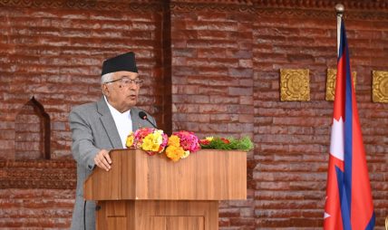 इतिहासको असल पक्षको अनुसरण गर्न सके मात्र वर्तमानलाई न्याय गर्न सकिन्छ : राष्ट्रपति पौडेल इतिहासको असल पक्षको अनुसरण गर्न सके मात्र वर्तमानलाई न्याय गर्न सकिन्छ : राष्ट्रपति पौडेल