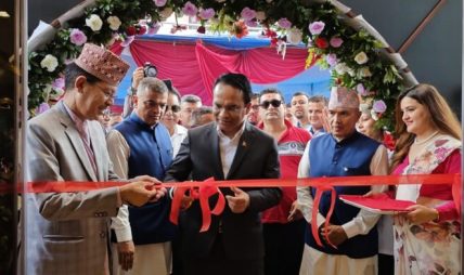 गरिमा विकास बैंकको केन्द्रीय कार्यालय आफ्नै भवन बालुवाटारबाट सञ्चालन, निक्षेप १ खर्ब र चुक्ता पुँजी ६ अर्ब नाघ्यो गरिमा विकास बैंकको केन्द्रीय कार्यालय आफ्नै भवन बालुवाटारबाट सञ्चालन, निक्षेप १ खर्ब र चुक्ता पुँजी ६ अर्ब नाघ्यो