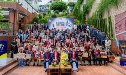 नेशनल लाइफको ‘रेजिङ द बार, रिडिफाइनिङ सक्सेस’ सम्मेलन सम्पन्न नेशनल लाइफको ‘रेजिङ द बार, रिडिफाइनिङ सक्सेस’ सम्मेलन सम्पन्न