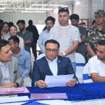 नेपालमै बनेको विद्युतीय स्कुटरको प्रवद्र्धनका लागि सरकारको साथ रहन्छ : अर्थमन्त्री नेपालमै बनेको विद्युतीय स्कुटरको प्रवद्र्धनका लागि सरकारको साथ रहन्छ : अर्थमन्त्री
